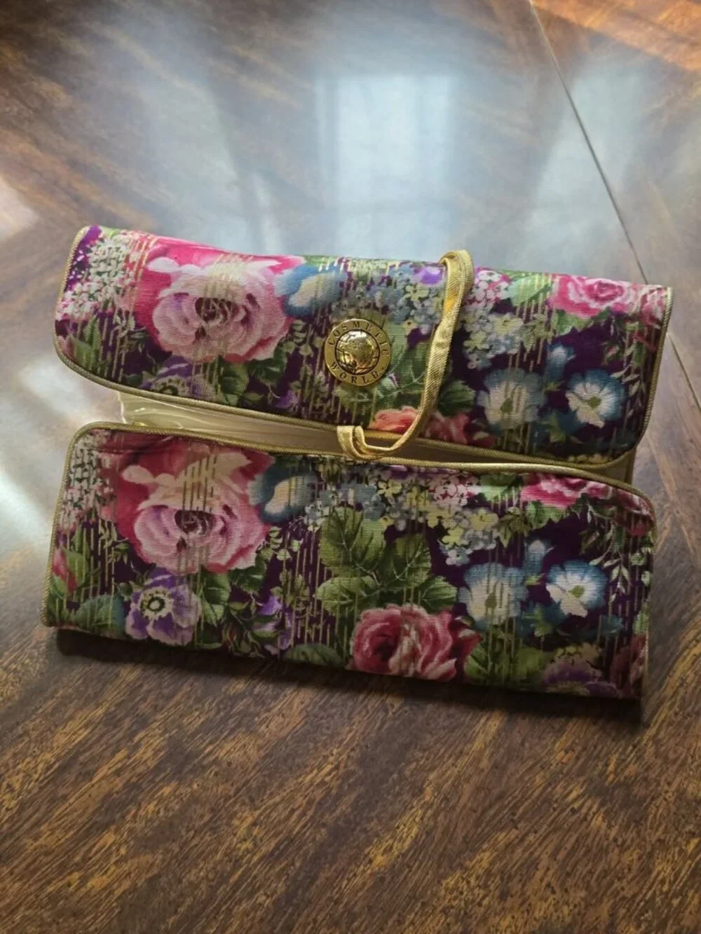 Cosmetic World Makeup Bag vintage floral